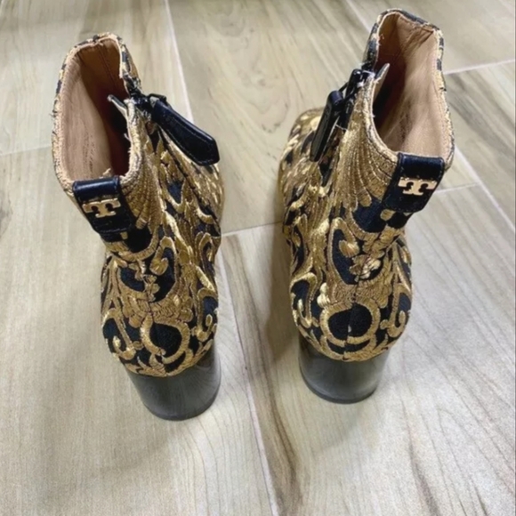 Tory Burch Carlotta Ankle Booties sz 7 - Picture 2 of 5
